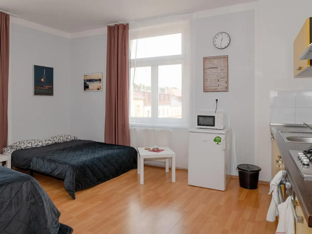 Comfortable Apartment In Prague 8 - Liben